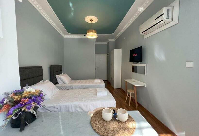 חדר דלוקס, Antalya B&b