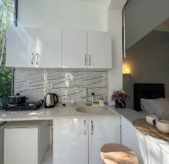 חדר דלוקס, Antalya B&b