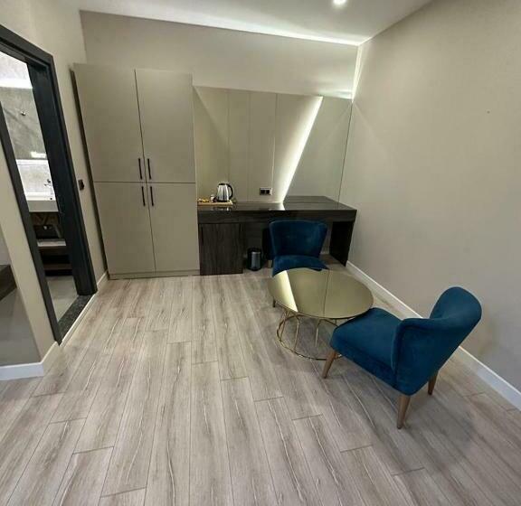 سوییت خانوادگی, Meros