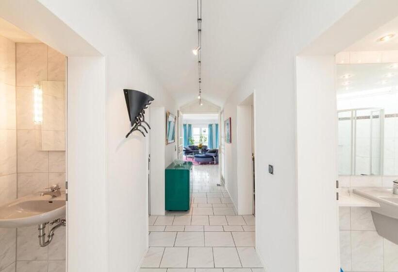 דירת חדר, Strijewski   Apartments