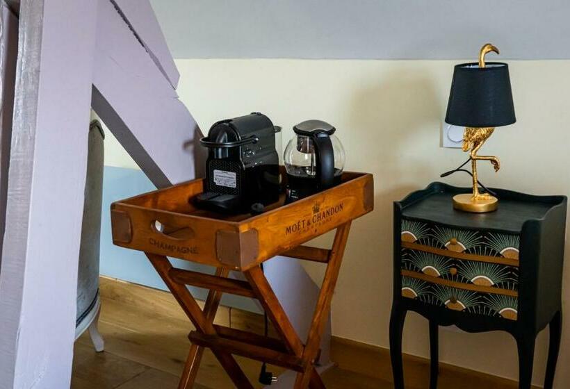 Номер Deluxe, 23