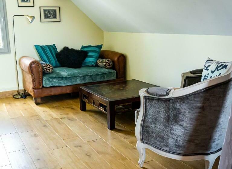 Номер Deluxe, 23