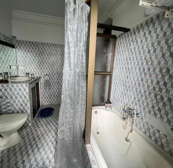 Standard-huone Parveke, Bellevue Home Stay
