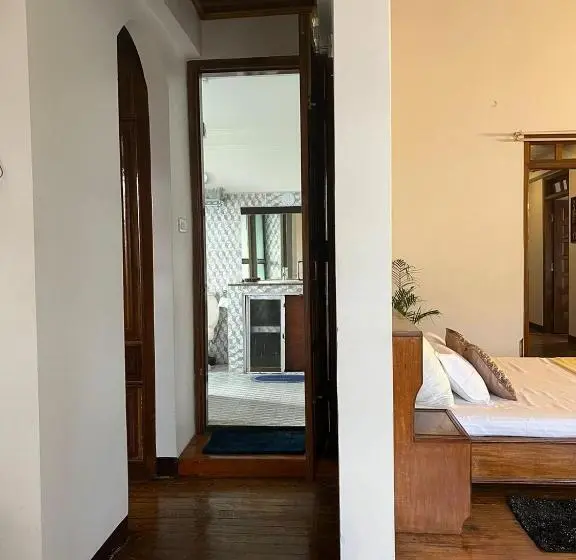 バルコニー付きスタンダードルーム, Bellevue Home Stay