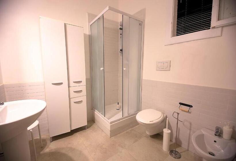 اتاق استاندارد, Suite & Premium Room   Centro Bari   Stazione