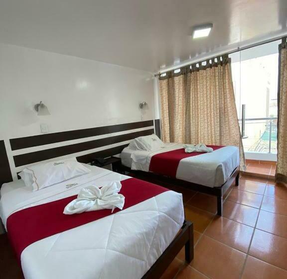 غرفة قياسية, Fiorella Paracas