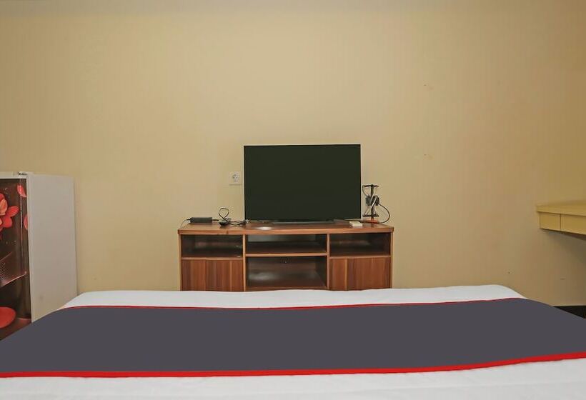 Номер Deluxe, Capital O 92625 19 Avenue Apartment