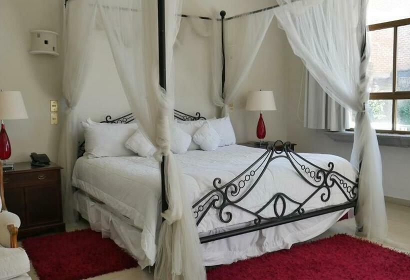 Номер Стандарт, Hacienda Las Higueras