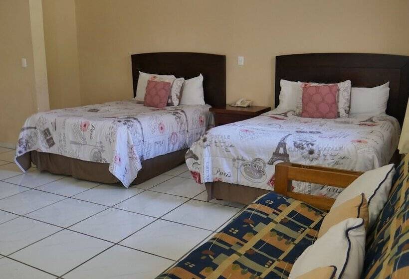 Семейный Номер, Hacienda Las Higueras