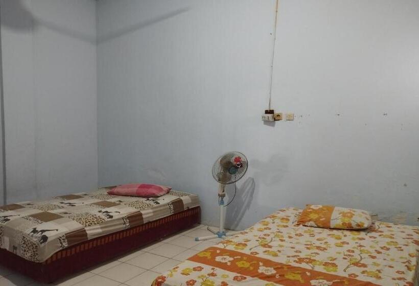 디럭스 룸, Oyo 92618  Mareje Sariguna