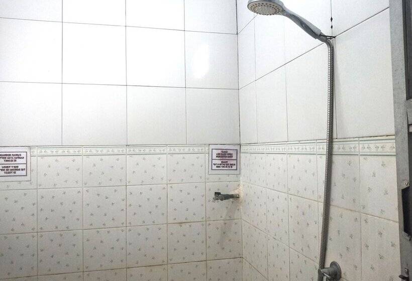 디럭스 룸, Oyo 92618  Mareje Sariguna