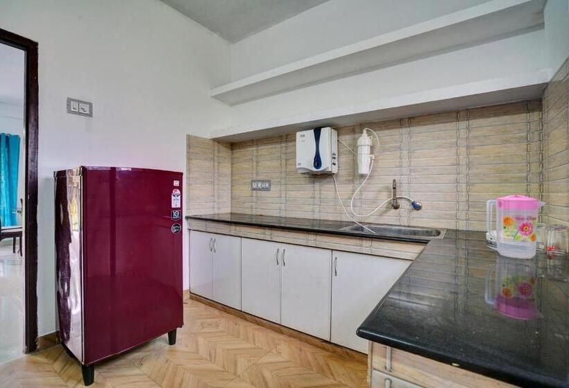 Standard Room, Oyo Flagship 81414 Abriz Residency