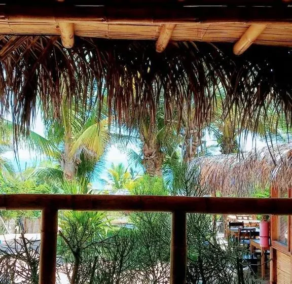 Standard Kolmen Hengen Huone, Marcilia Beach Bungalows