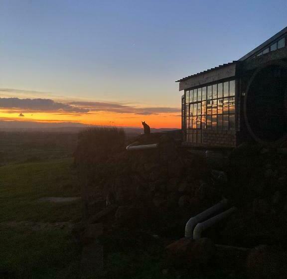 חדר דחוקס עם מיטת קינג, Infinity At Enfin Estate