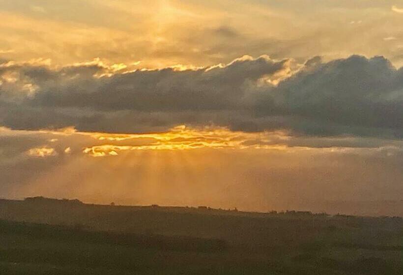 חדר דחוקס עם מיטת קינג, Infinity At Enfin Estate