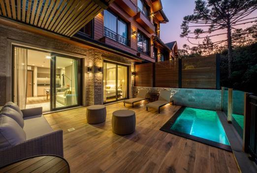 سوئیت با تخت بزرگ, Château Laghetto Collection