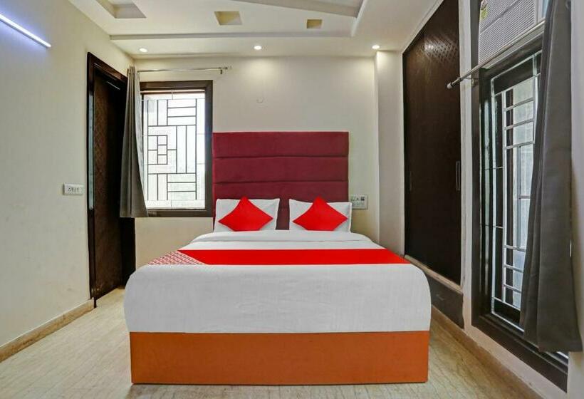 Üç Kişilik Klasik oda, Golden Key Inn Punjabi Bagh