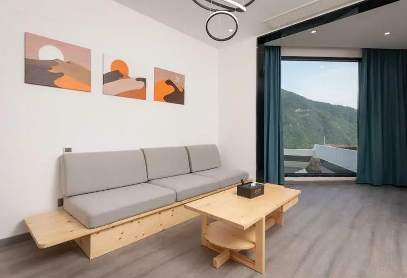 ２ベッドスイートルーム, Avatar Mountain Resort