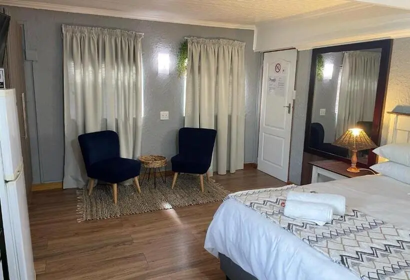 デラックスルーム, Moments Guest House