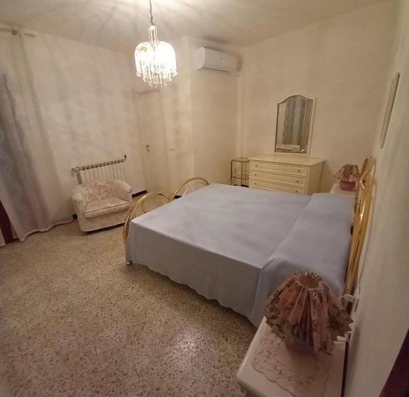 スタンダードルーム, Affittacamere L Arco