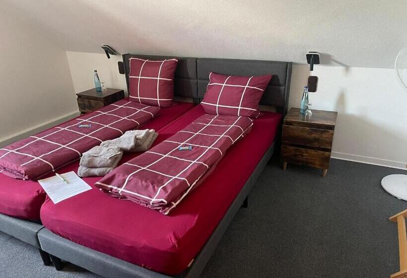 스탠다드 룸, Bistro Zur Quelle