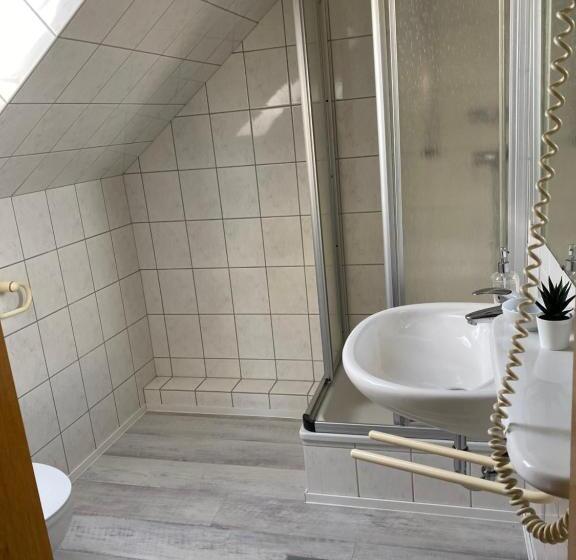 스탠다드 룸, Bistro Zur Quelle