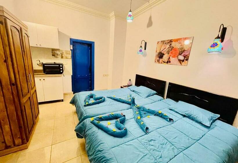 اتاق لوکس, Dolphina Hotel & Restaurant