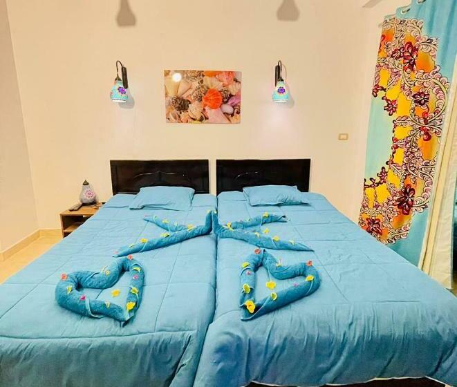 اتاق لوکس, Dolphina Hotel & Restaurant