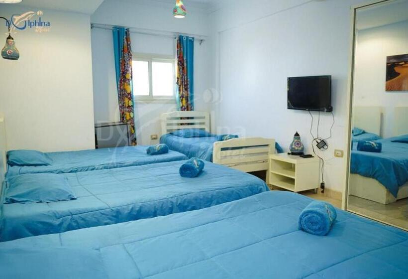 اتاق لوکس چهار تخته, Dolphina Hotel & Restaurant