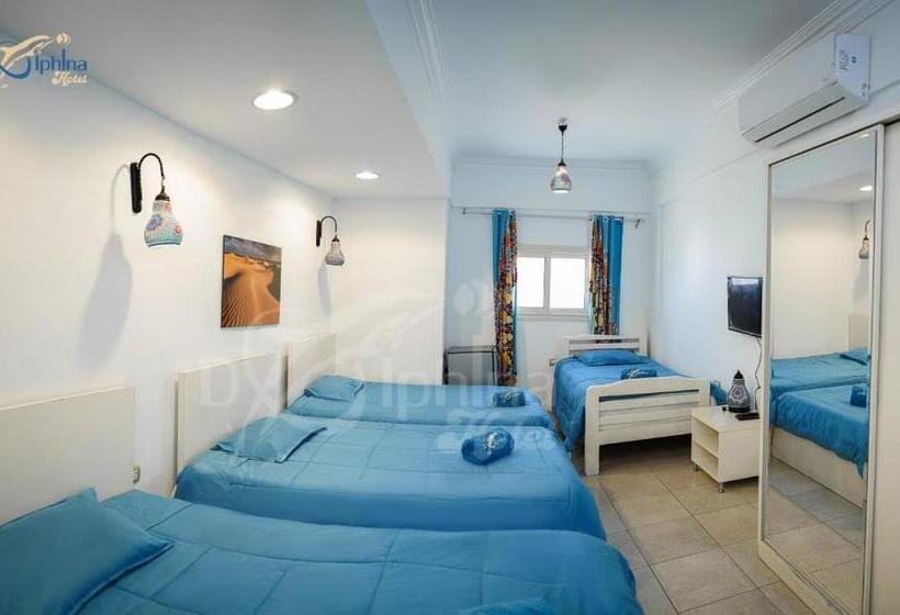 اتاق لوکس چهار تخته, Dolphina Hotel & Restaurant