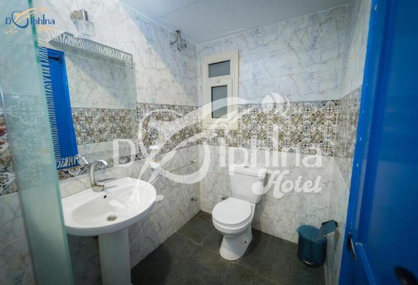 اتاق لوکس خانوادگی, Dolphina Hotel & Restaurant