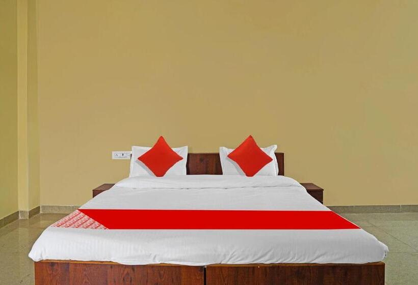 三人经典房间, Oyo Flagship 81356  Blue Moon