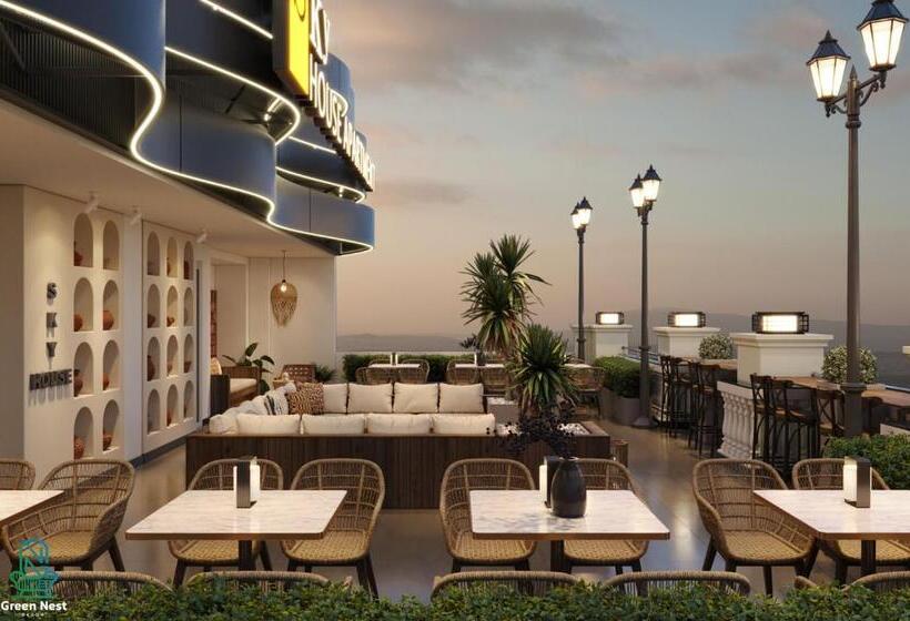 آپارتمان 1 خوابه, Sky House Apartment