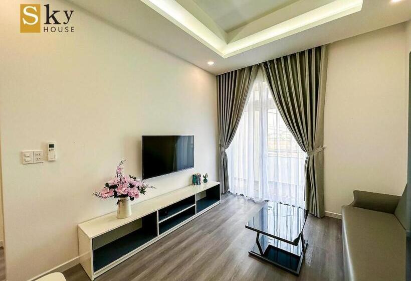آپارتمان 1 خوابه با بالکن, Sky House Apartment