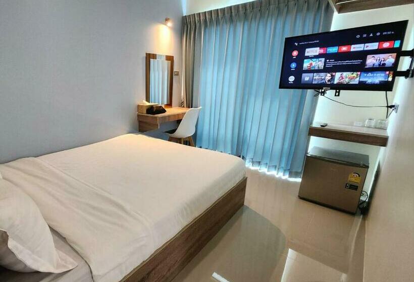 غرفة قياسية, 98 Tower Chiang Mai