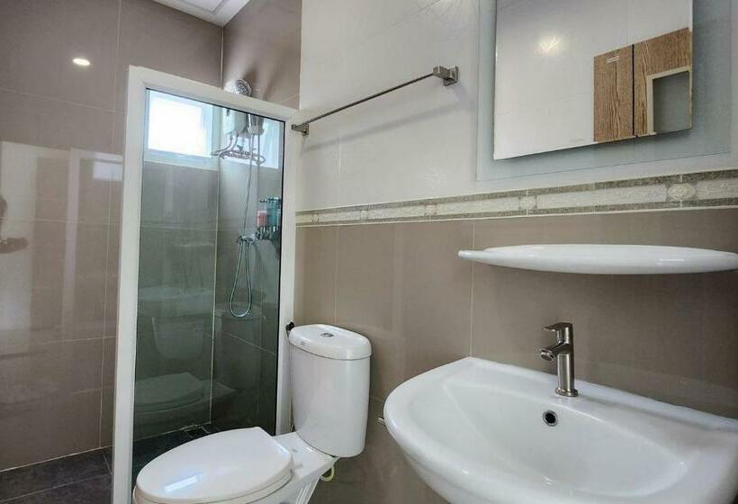 غرفة قياسية, 98 Tower Chiang Mai