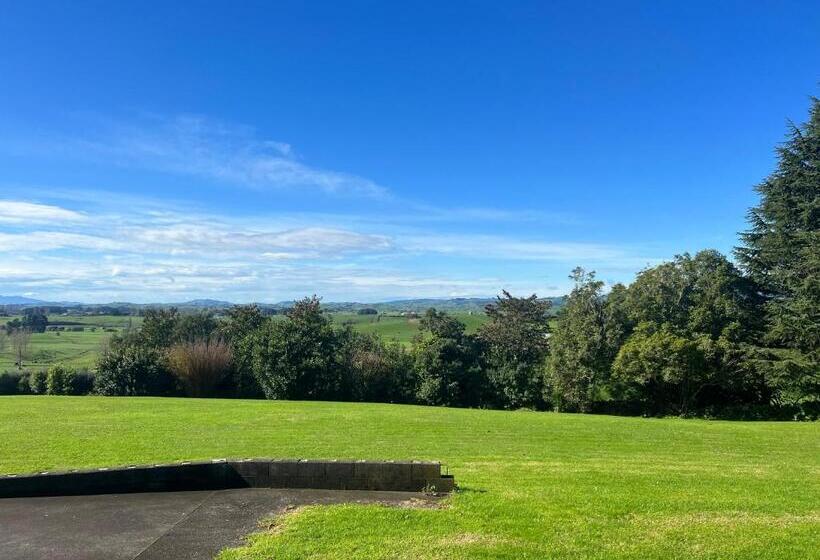 Семейный Номер Вид на Сад, B&b At Whitbourne