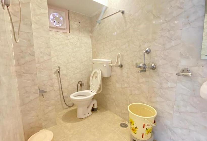 اتاق لوکس خانوادگی, New Meadows View