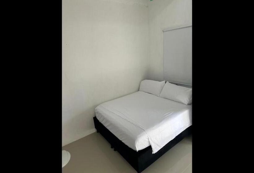 اتاق استاندارد سه نفره, Room In Lodge Tr A1d Hostel Room Near Castillo San Felipe With Pool And Wifi