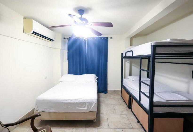 اتاق استاندارد, Sohla Rooftop Hostel