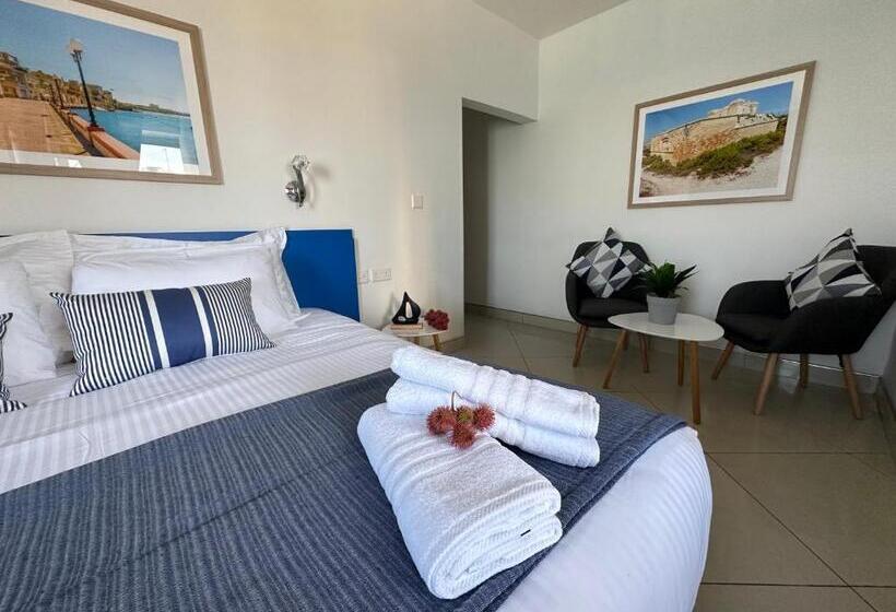 اتاق لوکس با چشمانداز دریا, The Beach House