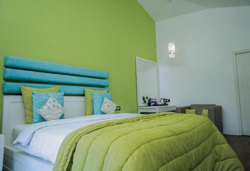 이그제큐티브 스위트 정원 전망, The Beach House Oceanfront A Boutique Resort Goa