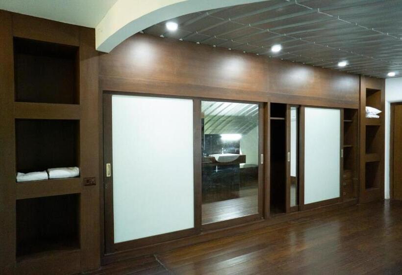 프레지덴셜 스위트, The Beach House Oceanfront A Boutique Resort Goa