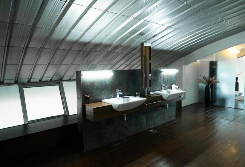 프레지덴셜 스위트, The Beach House Oceanfront A Boutique Resort Goa