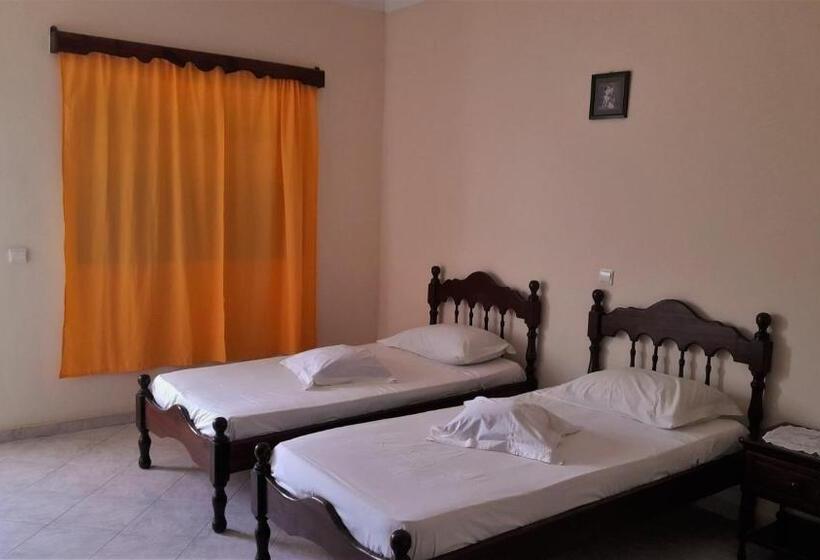 Standardzimmer, Residencial Rosa Criola