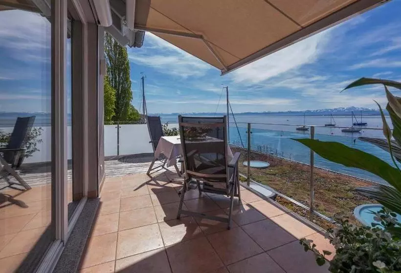 Comfort room with lake view, Boutiquehotel Zur Winzerstube Adults Only