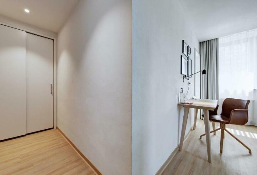 Quarto standart individual, Am Engelberg