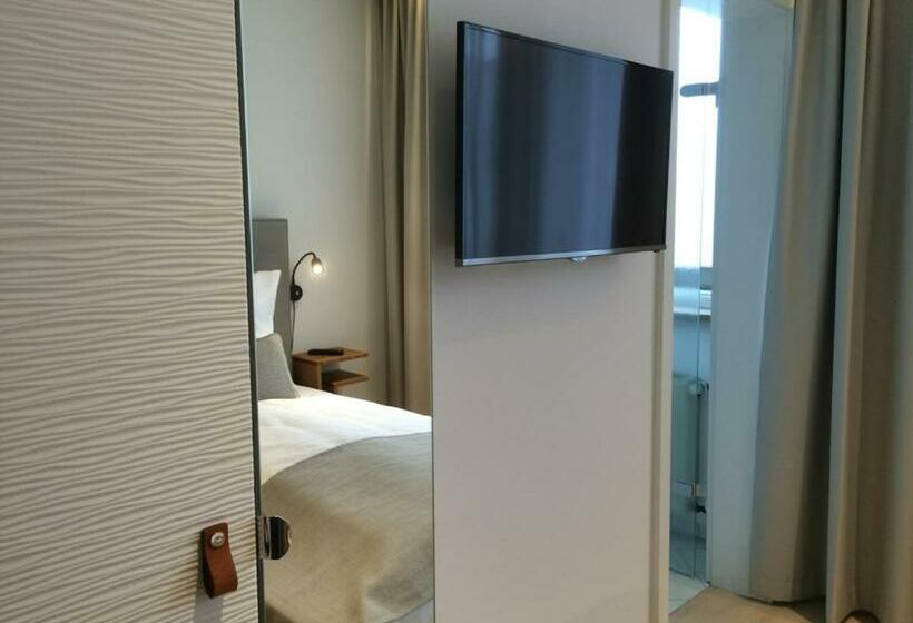 Quarto standart individual, Am Engelberg