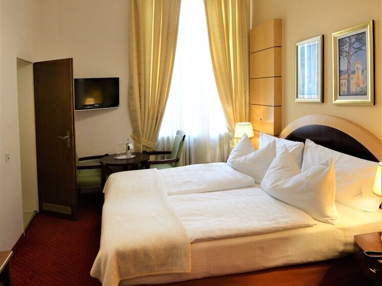 스탠다드 룸, Am Kochbrunnen