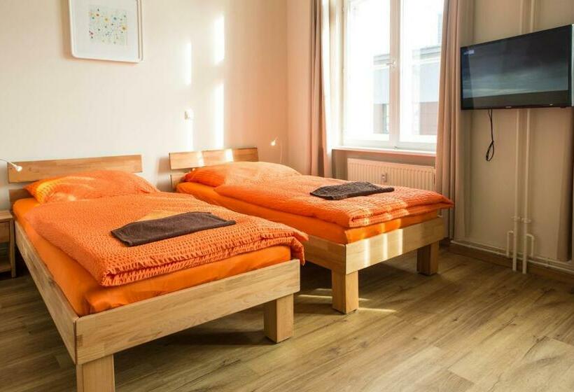 Студия Стандарт, Apartmentpension Am Stadtschloss